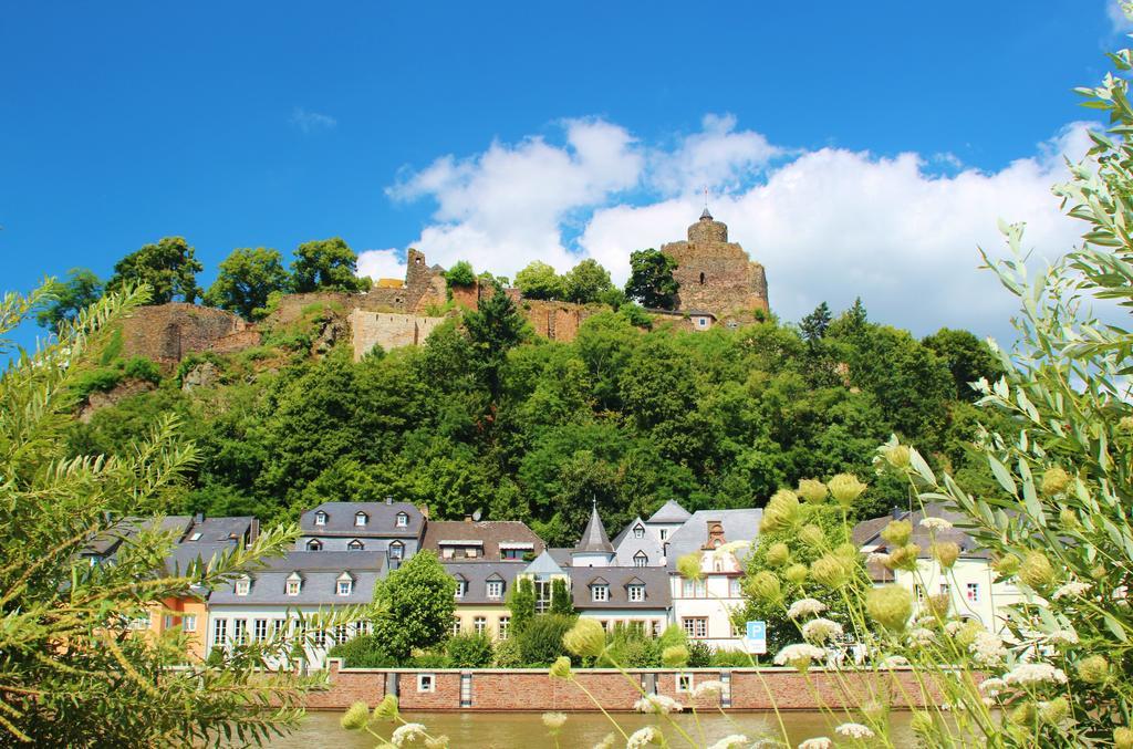 Hotel Am Markt Saarburg Exterior foto